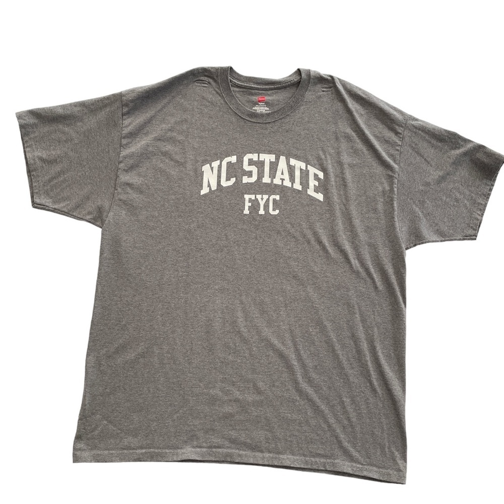 Hanes NC State FYC Men's Grey Short Sleeves Crew Neck T-Shirt Size 2XL